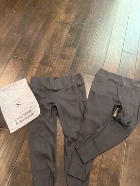 NWOT Skinnify Resistance Leggings. Size 4XL
Size 18-20